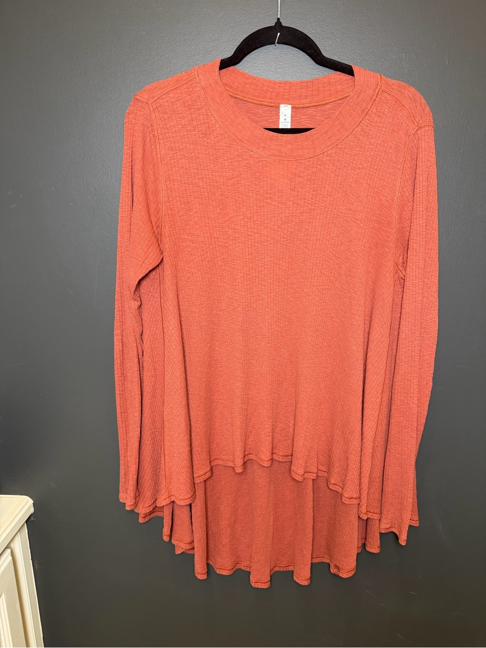 Lululemon Ribbed Long Sleeve Swing Hem Top | Medium